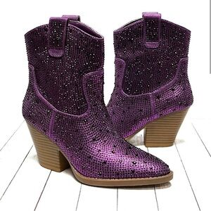 Womens purple rhinestone cowboy boots. Wore them once to Taylor Swift!